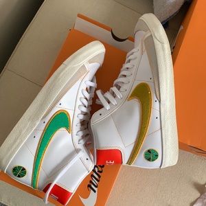 Nike blazer 77 “RAYGUN”